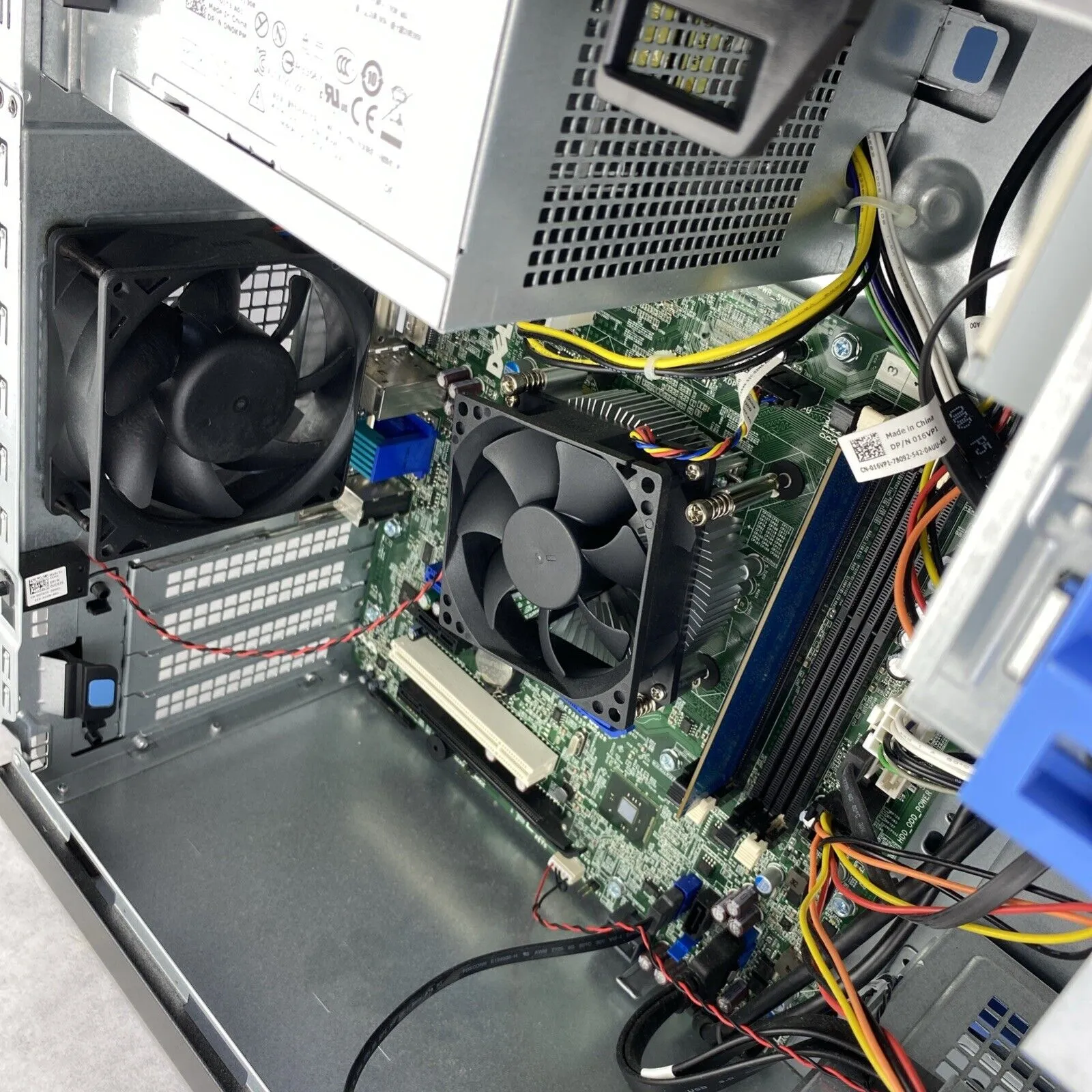Dell Optiplex 7020 MT Intel Core i3-4160 3.60GHz 4GB RAM No HDD No COA
