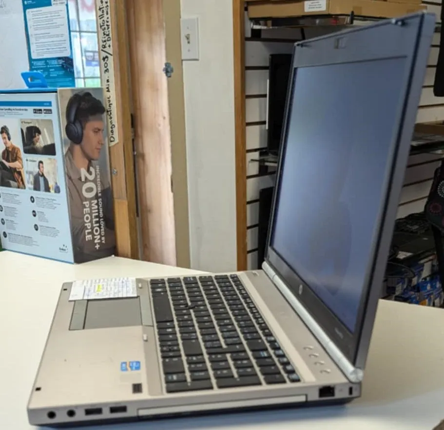 Laptop HP EliteBook 8570p Batterie Neuve i5-3210M 2,5Ghz 8Go SSD 240Go garantie 6 mois   tx
