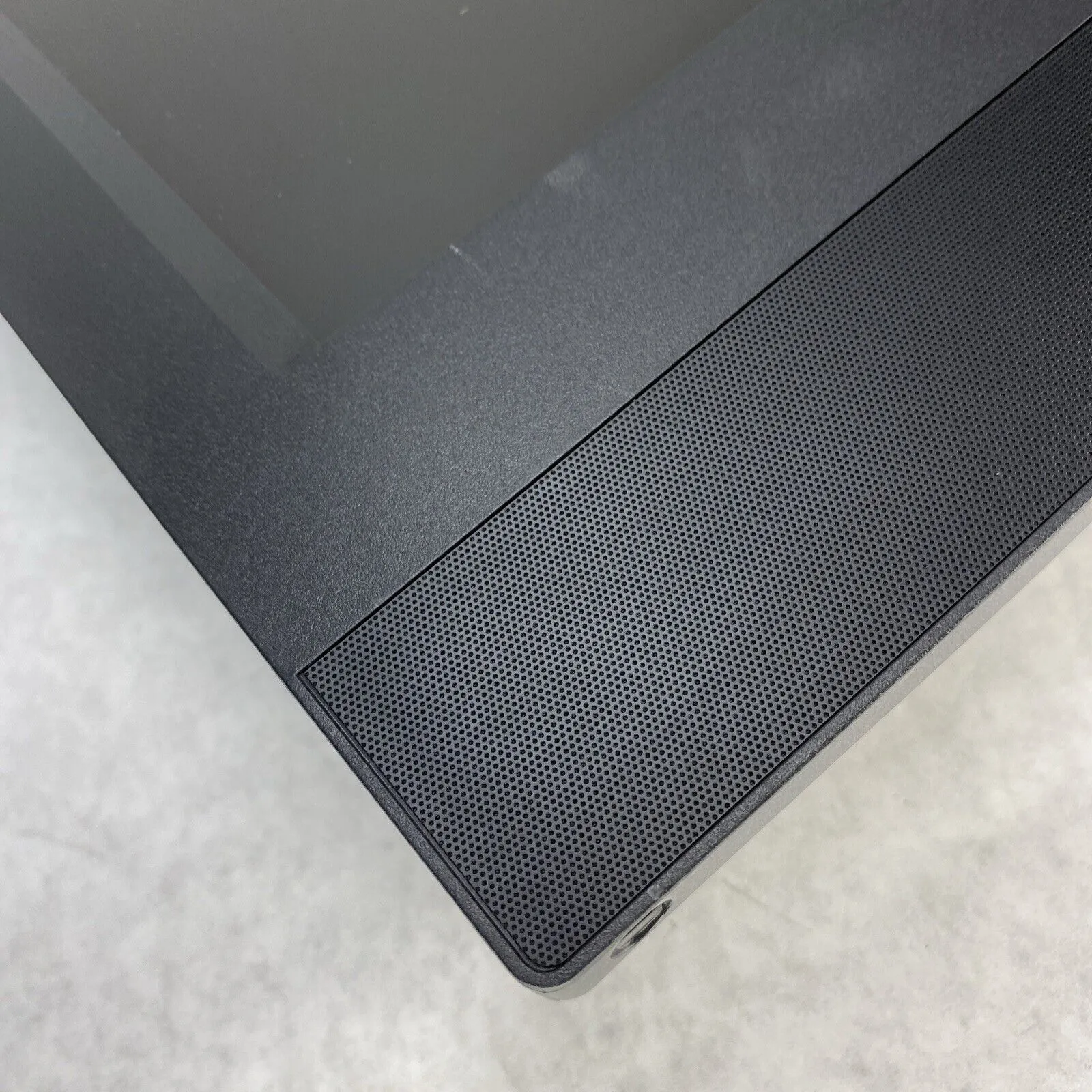 Lenovo ThinkCentre M72z 20" AIO I5-3470S 2.90GHz 4GB RAM No Stand No HDD No OS