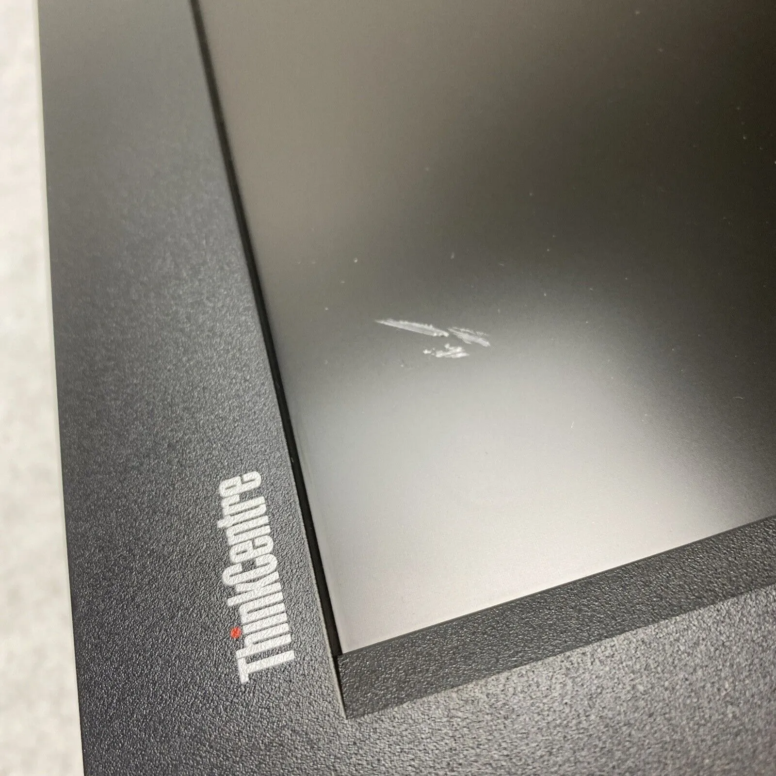 Lenovo ThinkCentre M72z 20" AIO I5-3470S 2.90GHz 4GB RAM No Stand No HDD No OS