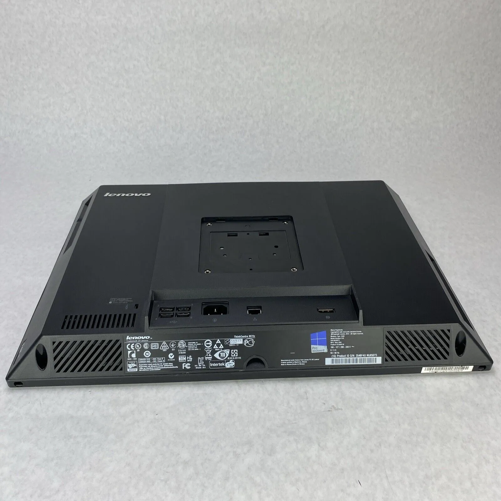 Lenovo ThinkCentre M72z 20" AIO Pentium G2020 2.90GHz 4GB RAM No Stand No HDD OS