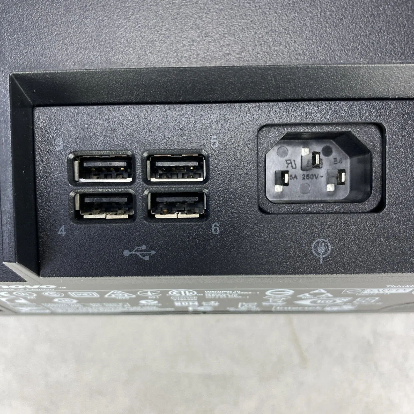 Lenovo ThinkCentre M72z 20" AIO Pentium G2020 2.90GHz 4GB RAM No Stand No HDD OS