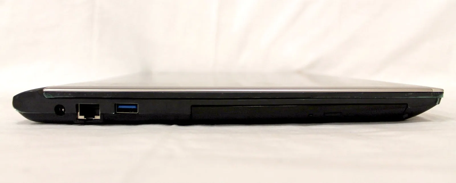 Toshiba Satellite S55-C5274 15.6 inch Laptop i7 - 12GB RAM Windows 10 Laptop